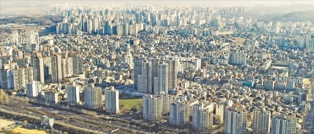 서울 시내 아파트 전경(자료 한경DB)