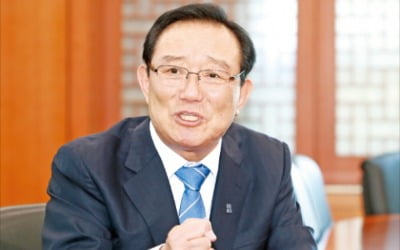 송철호 시장 "경제자유구역 날개 단 울산, 동북아 수소산업 중심될 것"