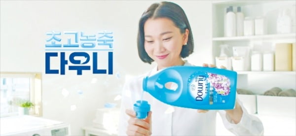 한국 P&G , 고농축·친환경·향기 3박자 갖춘 '국내 1위' 섬유유연제 다우니