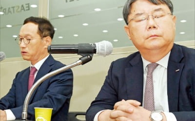 '이상직 지분 헌납'에 제주항공 당혹…더 꼬인 이스타 M&A