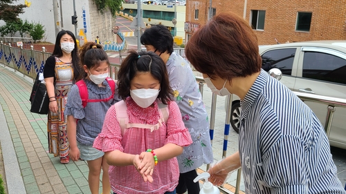 고3 확진 부산에서도 3단계 등교수업…학부모 불안 여전