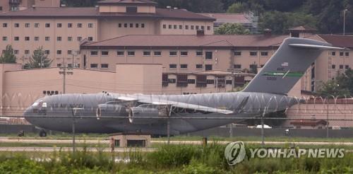 [김귀근의 병영톡톡] 사드장비 비밀 수송작전…C-17 수송기 동원