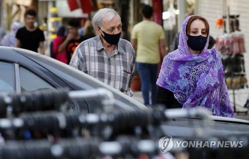 이란대통령 "코로나와 오래 함께 살수도"…거리두기 호소