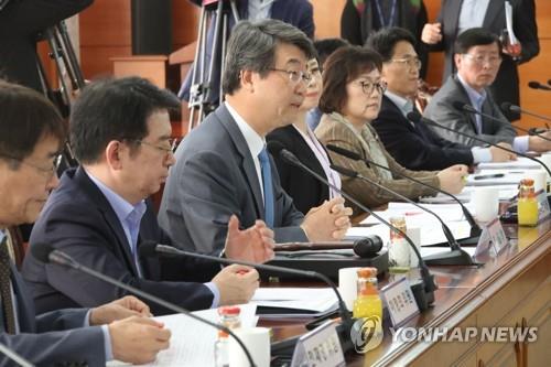 규제개혁위 민간위원장에 김지형 변호사 재위촉