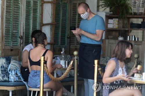 "미국, 코로나19 대응 포기한 것 같다"…해외서 우려 목소리