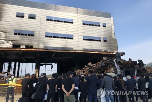 '이천 참사' 유가족 아픔 보듬은 경찰…가족들 "큰 위로됐다"