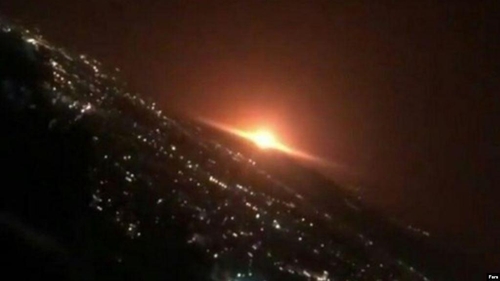 서방 '핵시설 의심' 이란 군기지 근처서 가스탱크 폭발