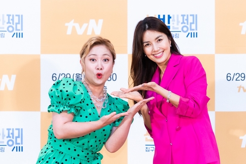 '신박한 정리' 신애라 "정리하며 진솔한 나 자신 찾게 돼요"