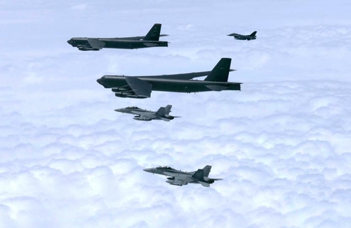 B-52H 폭격기 3대 알래스카 배치…유사시 한반도 인근 작전 가능