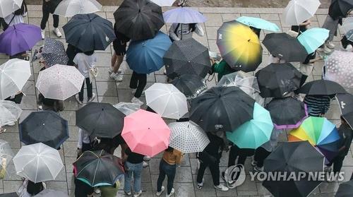 충북 흐리고 비 내린 뒤 오후에 그쳐…강우량 5~20㎜