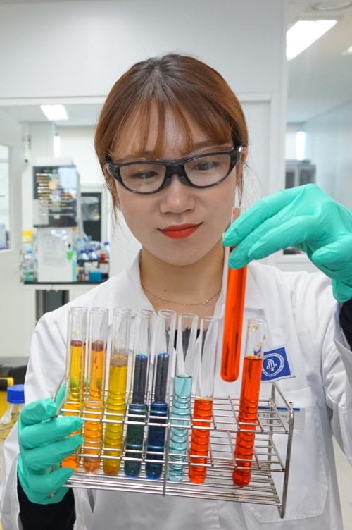 이장한 회장의 종근당, 혁신 신약개발에 총력 기울여…올해 연구개발 성과 거둘 것으로 기대돼