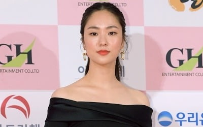 [TEN 포토] '대종상 영화제' 전여빈, '몸매 굴곡 살린 드레스'