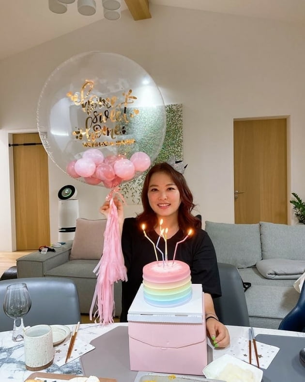 심진화, 41번째 생일에 ♥김원효와 달달 입맞춤…애정 넘치는 부부