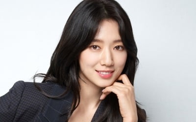 '#살아있다' 박신혜 "'슬의생' 열혈팬…익준-송화 러브라인 응원" (인터뷰)