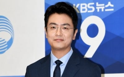 최동석, KBS '뉴스9' 하차 "어지럼증·자가강청·눈떨림…잠시 병가"