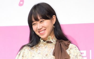 공효진, '#살아있다' 홍보 "심장 쫄깃하고 재밌었음!"