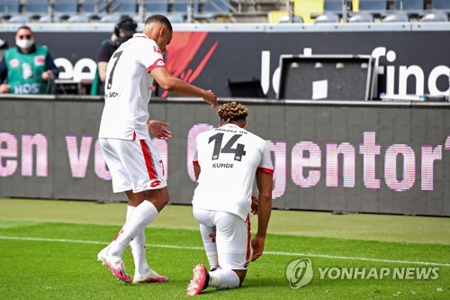 일본 하세베, 분데스리가 309경기 출전…아시아인 최다 신기록