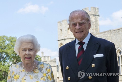 '100세까지 1년'…영국 여왕 부군 필립공 99세 생일 맞아