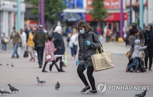 영국, '코로나19 재확산' 레스터에 휴업 등 봉쇄조치 재도입