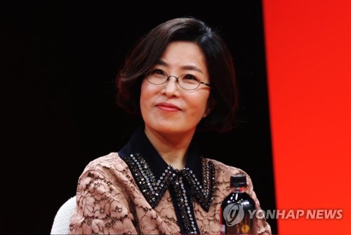이선희, 16집 타이틀곡 '안부'서 엑소 찬열과 호흡