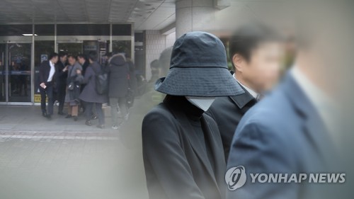 '마약 밀반입' 홍정욱 딸 "깊이 뉘우쳐…의미 있는 삶 살겠다"