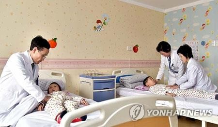 유니세프 "어린이 예방접종용 백신, 북한에 도착"