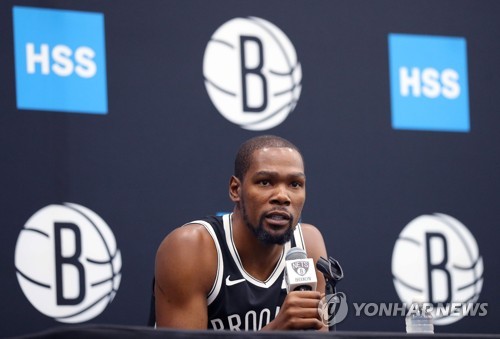 듀랜트, NBA 시즌 재개돼도 결장…"이번 시즌 뛸 계획 없다"