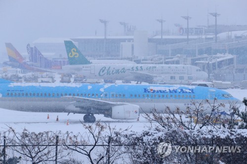 제주도, 폭설·태풍 대비 제주공항 체류객 지원 시스템 마련