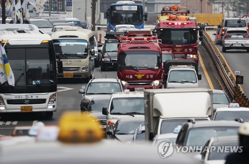 소방차량 출동 42% '골든타임' 초과…"긴급차 우선신호제 필요"