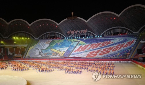 외화 절박한 북한, 구소련제 항공기 체험상품 또 내놔