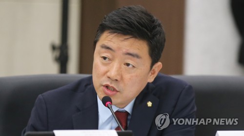 민주 "더는 기다리지 않는다" 3차추경 처리 압박