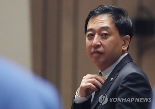 민주, 공수처법 기권에 징계…금태섭 "재심 청구"