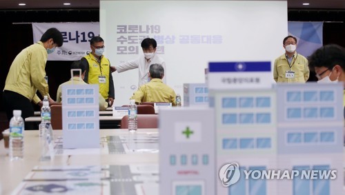 신규확진↑·깜깜이↑·치료병상↓…코로나19 확산에 불안불안