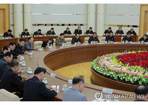 북한, 어제 당 정치국 회의 열고 민생 논의…대남언급 없어