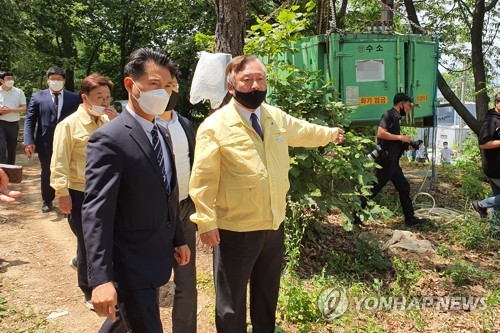 고압가스 설비 적발된 대북전단 살포자 집 알고 보니 무허가