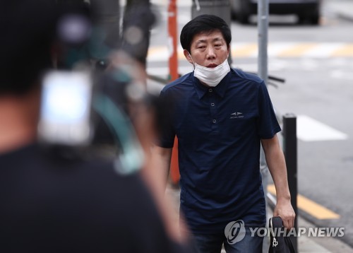 경찰, '대북전단·물자 살포' 박상학·박정오 소환…피의자 신분(종합2보)