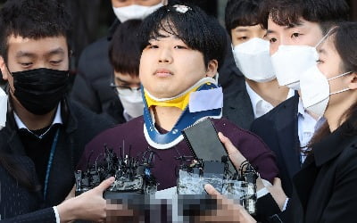 '박사방' 일망타진…'조주빈 공범' 유료회원 구속영장 신청