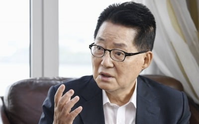 박지원 "외교라인 작동, 北 특사파견 적극 검토해야"