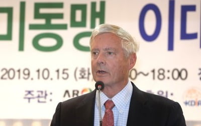 샤프 전 사령관 "탄도미사일 탑재 북 잠수함 곧 보게될 것"