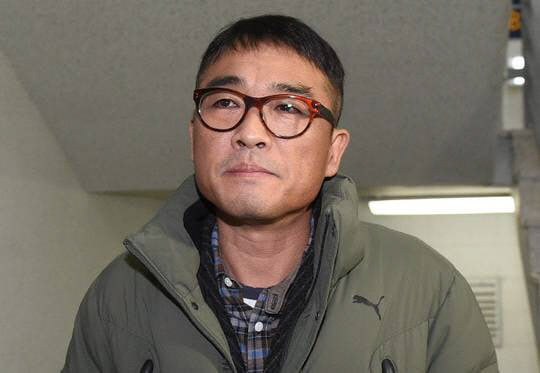 경찰 "김건모 성폭행 피해 여성 '무고' 아니다"