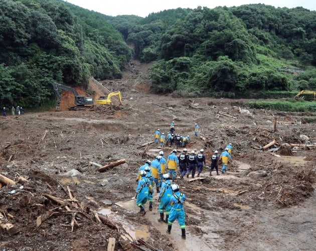 기록적인 폭우로 산사태가 발생했다. [사진=EPA 연합뉴스]