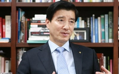 이해식 "혼자 막걸리 두 잔…이제 시장님과 건배할 일 없겠다"