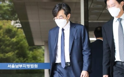 '지하철 몰카' 김성준 前SBS 앵커 징역1년 구형…형량 늘어