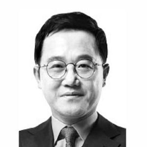 [시론] 이상한 부동산 정책, 황당한 부동산 정치