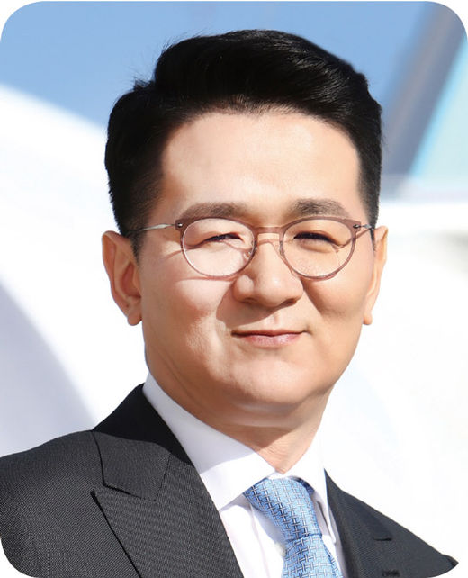 [100대 CEO] 조원태 대한항공 회장, 코로나19 위기 극복을 위해 총력