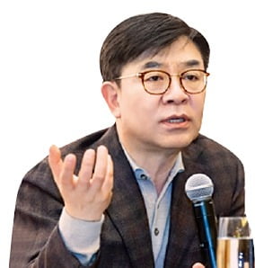 김현석 삼성전자 사장 '절박한 토로'…"삼성, 위기의 한복판…리더 역할 더 절실"