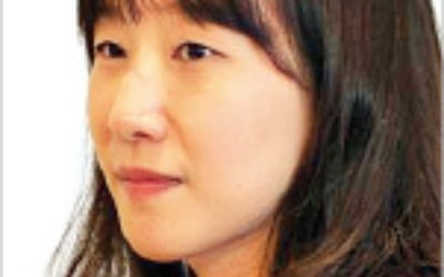 소설가 백수린 단편집 '여름의 빌라' 출간…현대문학상·젊은작가상 수상작 등 수록