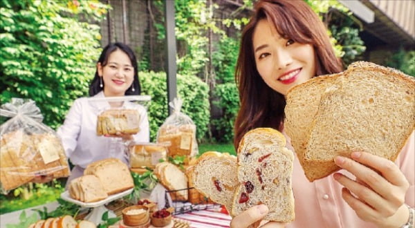 포토 우유·버터·계란 NO…건강빵 맛보세요 | 한국경제 포토 우유·버터·계란 No…건강빵 맛보세요 | 한국경제
