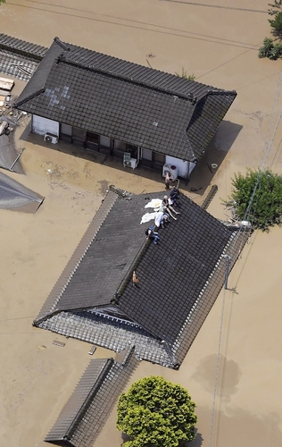일본 규슈지방 폭우로 인명피해 속출…최소 13명 실종