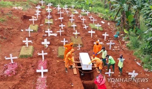 인도네시아 코로나로 하루 82명 사망…한국인 첫 확진자는 퇴원